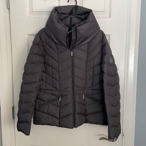 Michael Kors packable down fill puffy jacket